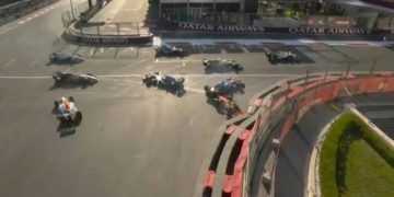 Colapinto protagonizó un choque con Pierre Gasly y Lando Norris y abandonó el GP de Azerbaiyán