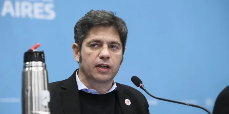Kicillof cobrará un 2% de impuestos al juego online para fortalecer la lucha contra la ludopatía  Axel Kicillof anunció un impuesto del 2% al juego online y destinará los fondos recaudados a salud, educación, desarrollo social y acciones contra la ludopatía.