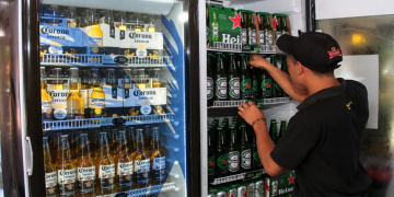 Diputados quieren eliminar las restricciones horarias para la venta de alcohol