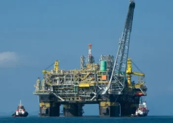 El Gobierno denuncia penalmente a cinco empresas petroleras que operan en Malvinas