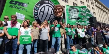 Un gremio de estatales se sumó al paro del jueves