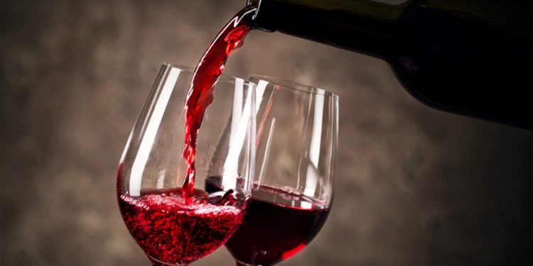 Vinos sin alcohol: el negocio que empieza a crecer en la Argentina y abre un debate entre las bodegas  Entre 4 y 4,4 millones de hogares muestran interés por alternativas con menor graduación o 0%. Las bodegas amplían la oferta, aunque el fenómeno divide opiniones dentro de la industria.