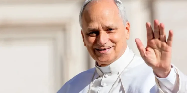 El papa León XIV fue operado y le extrajeron un tumor maligno del pulmón: crece la incertidumbre sobre su viaje a Latinoamérica El procedimiento se realizó en el Policlínico Gemelli de Roma para extirparle un nódulo pulmonar. El Pontífice permanece internado y se estima que necesitará siete días para recuperarse.