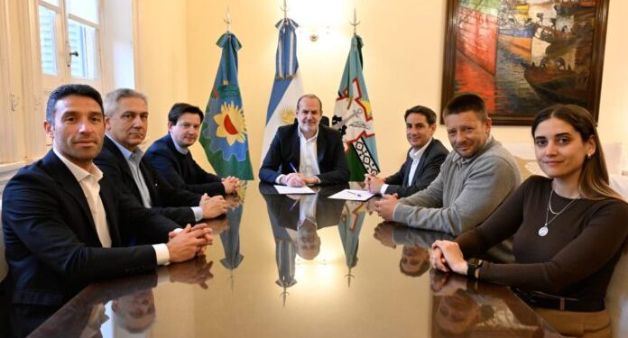BAHIA BLANCA: Profertil y el Municipio firmaron un acuerdo para impulsar la construcción de la Planta de Fertilizantes más grande de Latinoamérica  Profertil y la Municipalidad de Bahía Blanca firmaron un acuerdo que establece un marco de cooperación para promover el proyecto de expansión de la compañía en su complejo industrial de Ingeniero White.