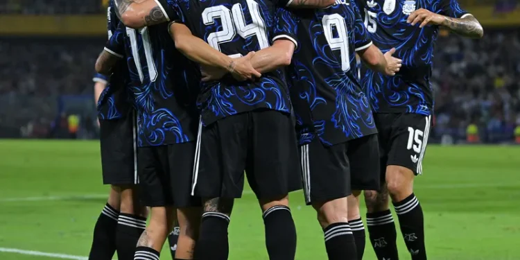 La Selección Argentina aplastó 7-0 a Burkina Faso  En el Monumental, el equipo de Lionel Scaloni hizo lo que debía ante un rival juvenil que había llegado al país apenas horas antes