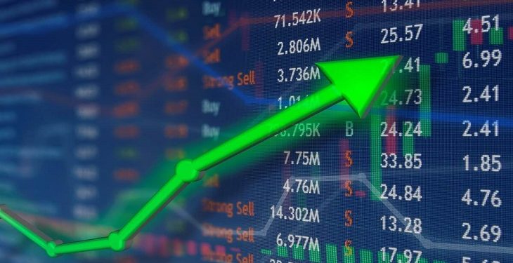 El riesgo país corta su recuperación y se acerca a los 760 puntos básicos mientras que los ADRs caen hasta 6% En el epílogo de una semana marcada por el viento adverso del exterior producto del resultado de las elecciones en Brasil, los activos argentinos no logran sostener un rebote.
