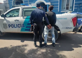 BAHIA BLANCA: Detuvieron a un hombre que irrumpió en la casa de su expareja pese a una restricción