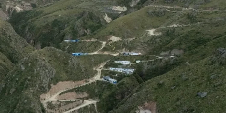 RIGI: el Gobierno aprobó el proyecto minero Agua Rica en Catamarca, con una inversión de más de u$s6.390 millones  La Resolución 1854/2026 del Ministerio de Economía fija la fecha de adhesión, las inversiones mínimas que deberá acreditar la empresa y los incentivos tributarios, aduaneros y cambiarios para el desarrollo del yacimiento de cobre, oro, plata y molibdeno.