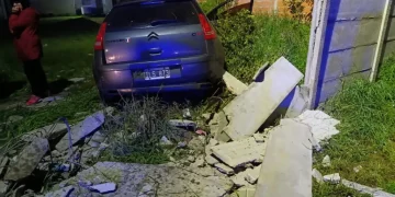 BAHIA BLANCA: Dos hombres fueron aprehendidos tras una persecución policial que terminó con un choque
