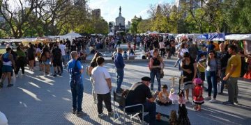 BAHIA BLANCA: Sábado, domingo y lunes de ferias