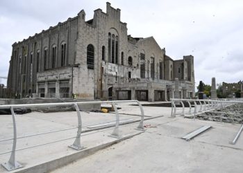 Bahía al mar: la obra de recuperación del Muelle de Elevadores alcanza un 75% de avance
