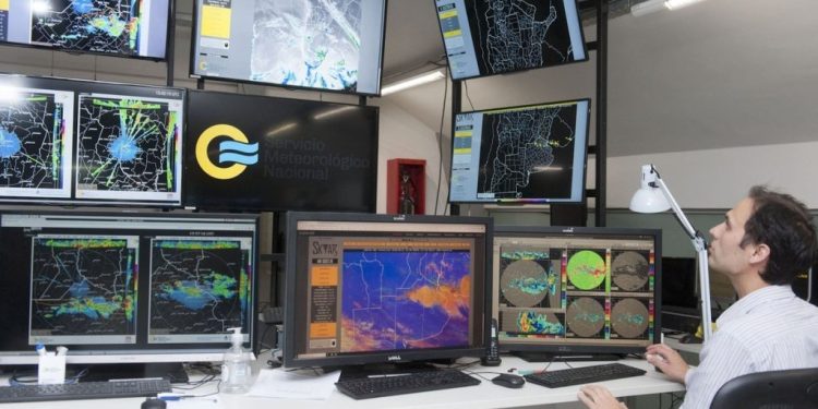 Advierten por el desguace del Servicio Meteorológico Nacional ante la llegada de El Niño  El diputado bonaerense, Martín Rozas, alertó por el desguace del Servicio Meteorológico Nacional (SMN) ante la llegada del fenómeno de El Niño.
