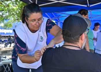 BAHIA BLANCA: Se buscan enfermeros/as